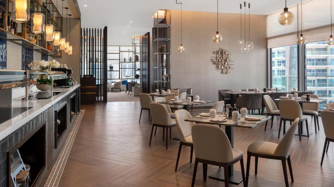 Desert Living Luxury Condo - Jumeirah Living Marina Gate 두바이 외부 사진